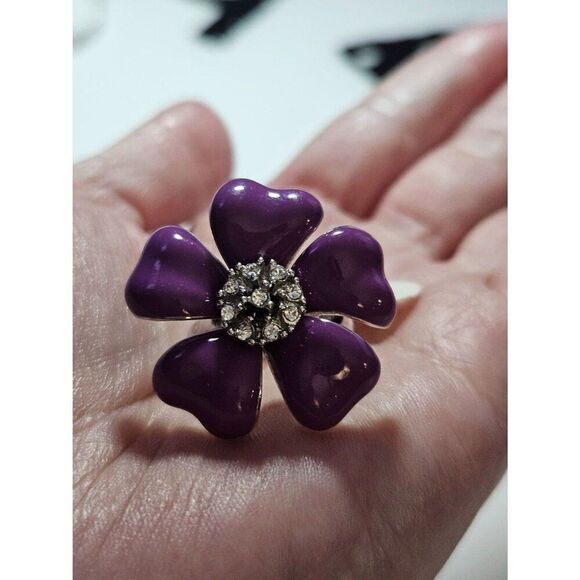 Silver Tone Purple Enamel Flower Ring Size 9 Cocktail Clear Rhinestone Accents - Picture 1 of 11